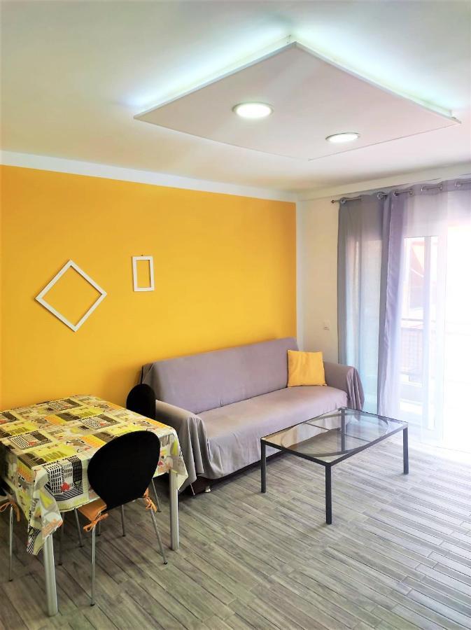 Cris Sol Apartments Los Cristianos (Tenerife) Exterior foto